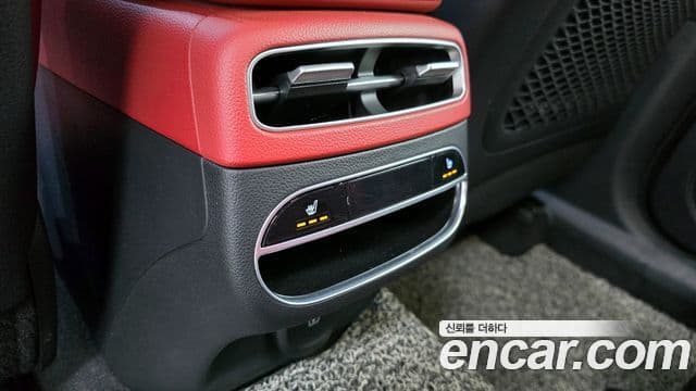 Genesis GV70, 2022 16