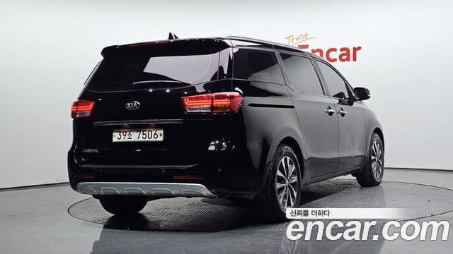 Kia All New Carnival Luxury, 2018 2