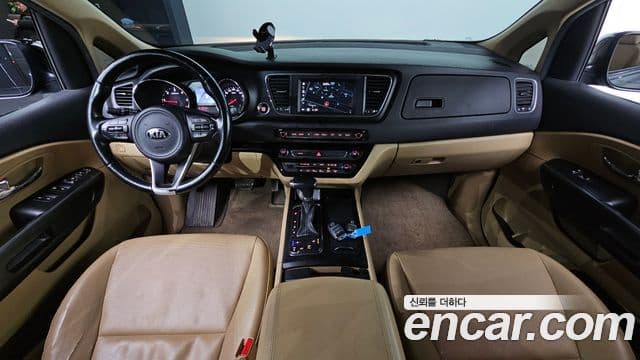 Kia All New Carnival Luxury, 2018 7