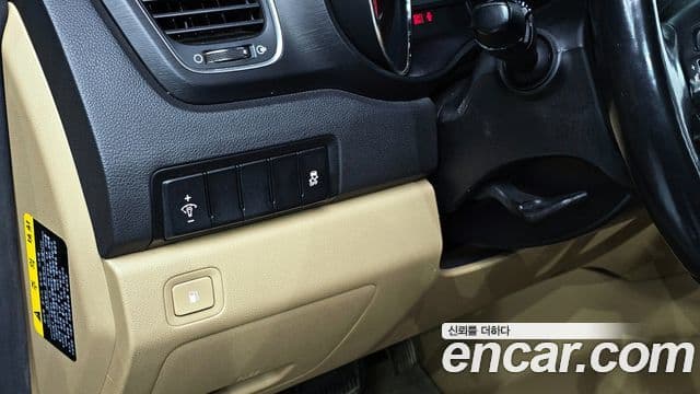 Kia All New Carnival Luxury, 2018 17