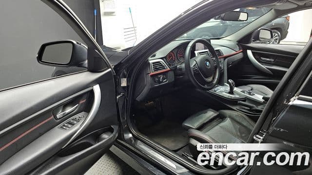 BMW 3시리즈 (F30) 320i Sport, 2012 10