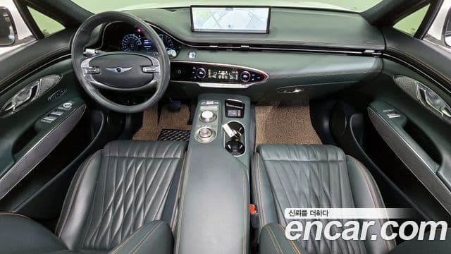 Genesis GV70, 2023 7