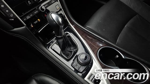 Infiniti Q50 Exclusive, 2014 9