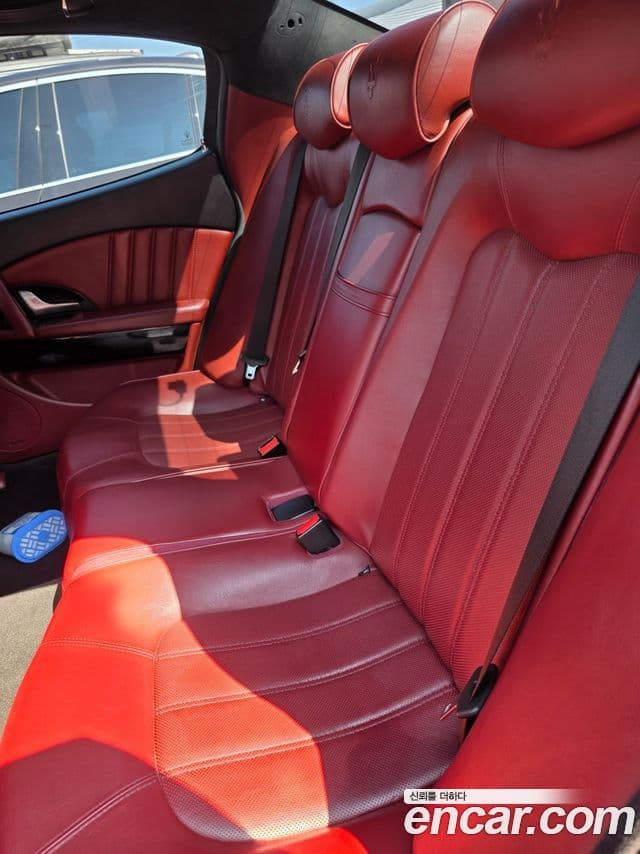 Maserati Quattroporte S 4.7 V8, 2009 11