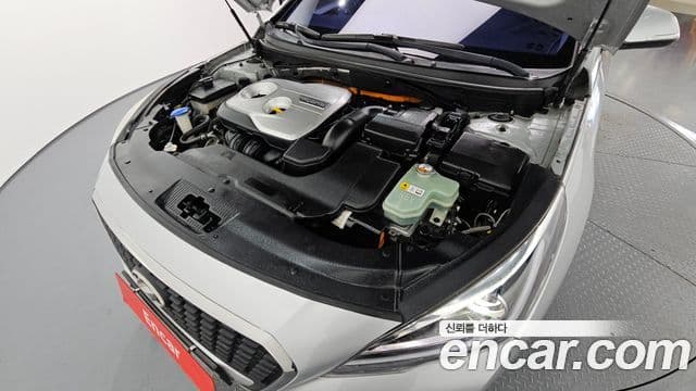 Hyundai LF Sonata гибрид Premium, 2015 6