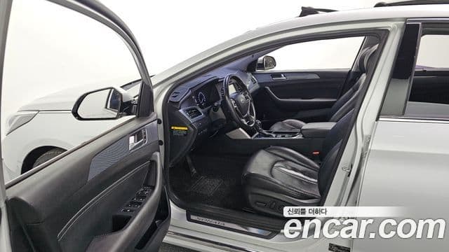 Hyundai LF Sonata гибрид Premium, 2015 10