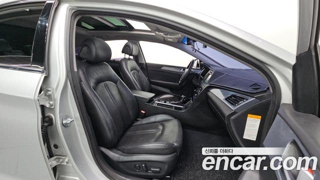 Hyundai LF Sonata гибрид Premium, 2015 11