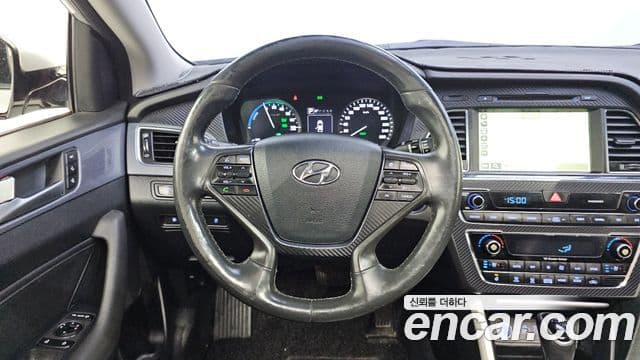 Hyundai LF Sonata гибрид Premium, 2015 13