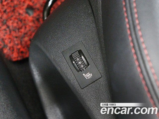 Peugeot 2008 1.5 BlueHDi GT Line, 2019 16