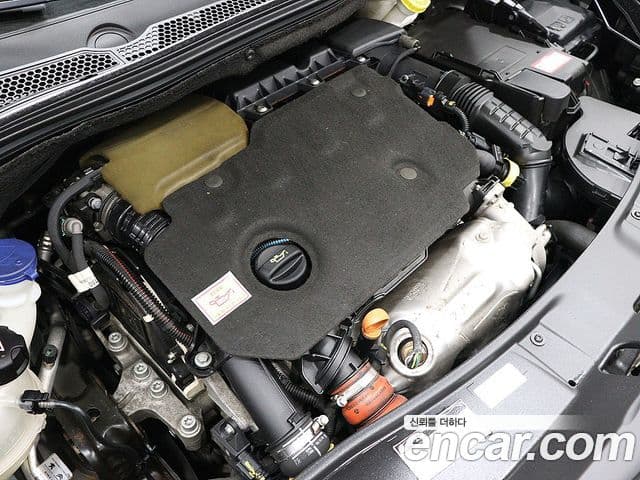 Peugeot 2008 1.5 BlueHDi GT Line, 2019 20