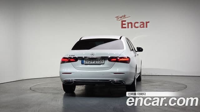 Mercedes-Benz E-класс W213 Exclusive, 2022 4