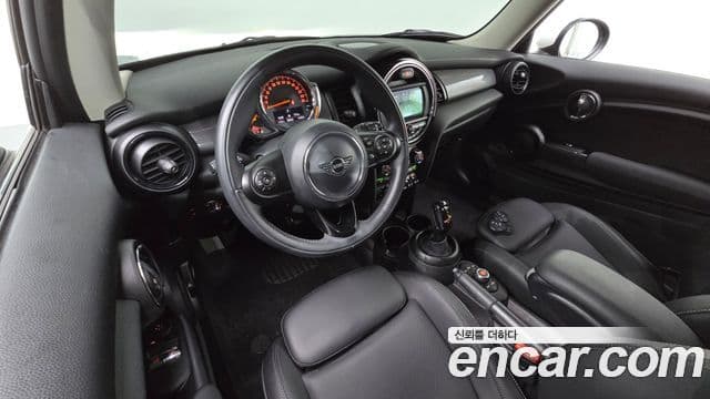 Mini Cooper 3세대, 2021 7