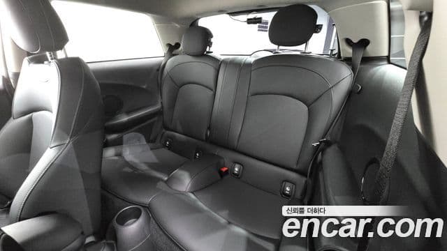 Mini Cooper 3세대, 2021 12