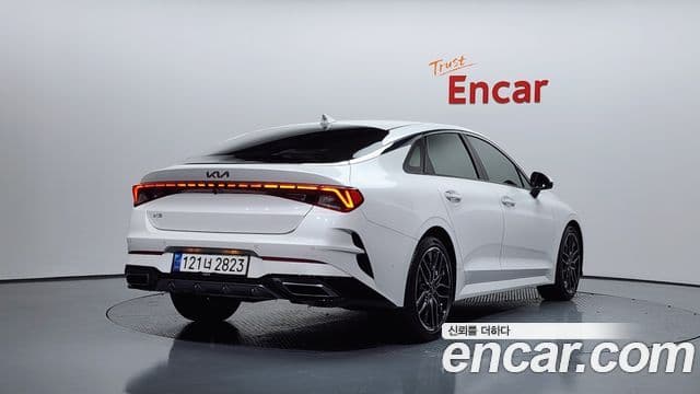 Kia K5 3세대 Signature, 2023 2