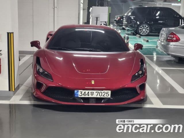 Ferrari F8 트리뷰토 3.9 V8, 2022 1