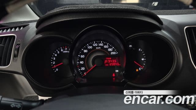 Kia Ray Luxury, 2014 8