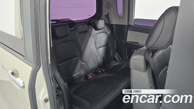 Kia Ray Luxury, 2014 12