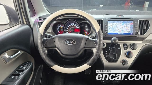 Kia Ray Luxury, 2014 13