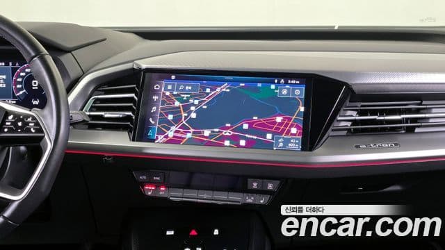 Audi Q4 e-Tron (F4) Premium, 2022 14