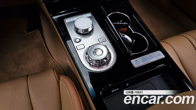 Genesis G80 (RG3) бензин 2.5 турбо AWD, 2025 9