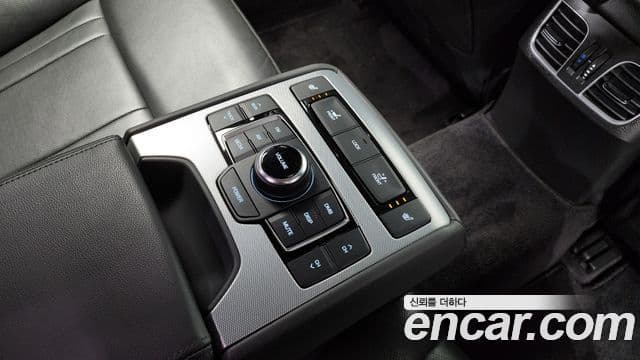 Genesis G80 Luxury, 2017 18