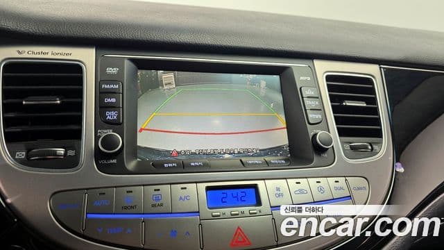 Hyundai Genesis Special, 2013 19