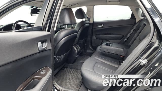 Kia K5 2세대 Prestige, 2016 11