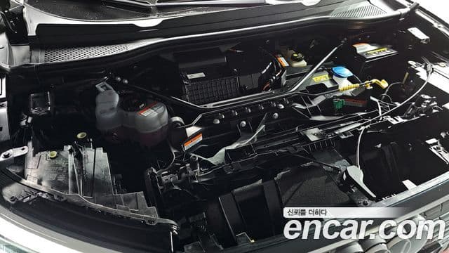 Audi Q4 e-Tron (F4), 2025 6