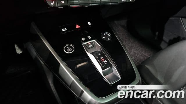 Audi Q4 e-Tron (F4), 2025 9