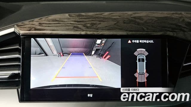 Audi Q4 e-Tron (F4), 2025 15