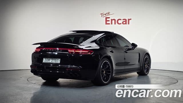 Porsche Panamera (971) 4.0 турбо, 2019 2
