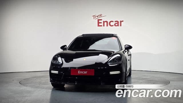 Porsche Panamera (971) 4.0 турбо, 2019 3