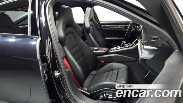 Porsche Panamera (971) 4.0 турбо, 2019 10