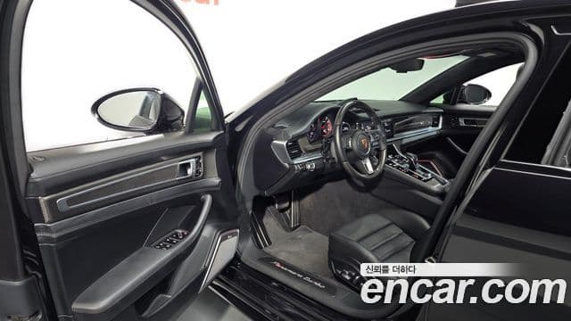 Porsche Panamera (971) 4.0 турбо, 2019 12