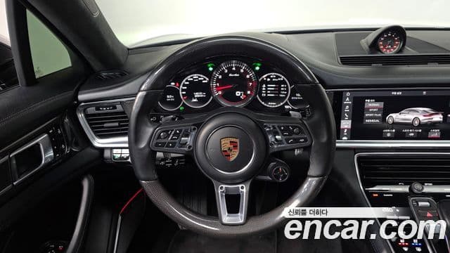 Porsche Panamera (971) 4.0 турбо, 2019 13