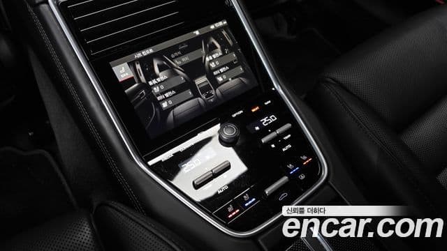 Porsche Panamera (971) 4.0 турбо, 2019 19