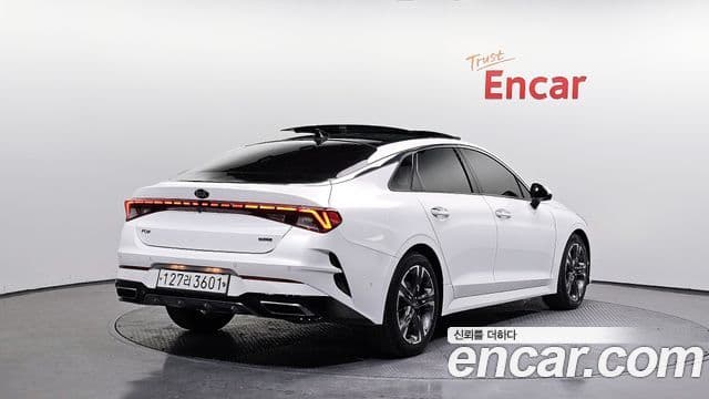 Kia K5 3세대 Signature, 2020 2