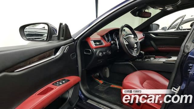 Maserati 기블리 3세대, 2017 10