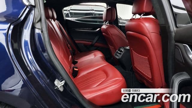 Maserati 기블리 3세대, 2017 12