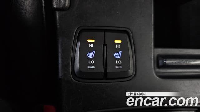 Hyundai YF Sonata LPI top, 2011 19