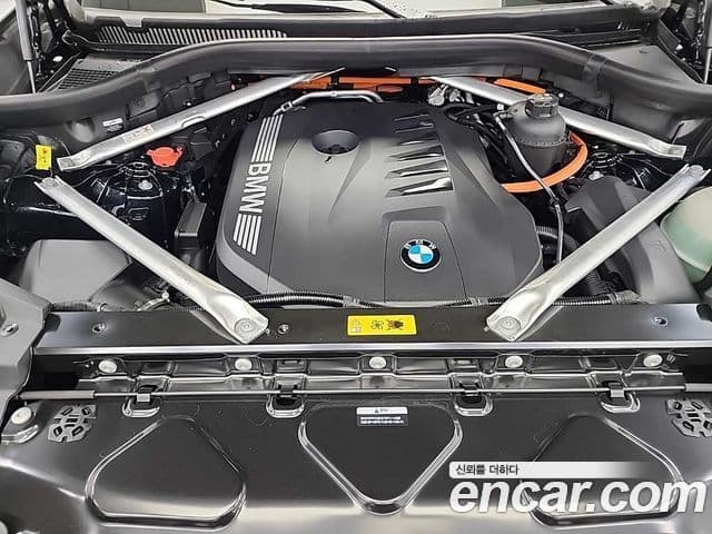 BMW X5 (G05) xDrive 50e M Sport, 2025 все фото