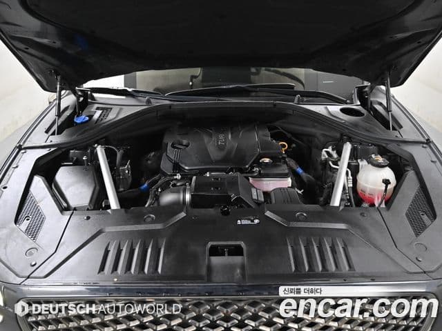 Genesis GV70, 2021 6