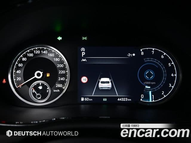 Genesis GV70, 2021 8