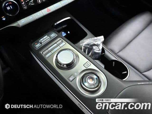 Genesis GV70, 2021 9