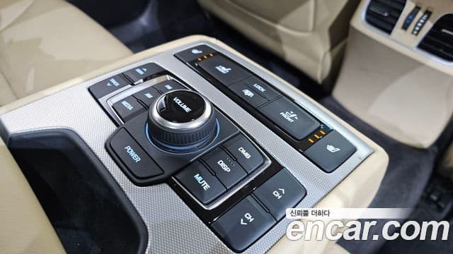 Genesis G80 Premium Luxury, 2017 18