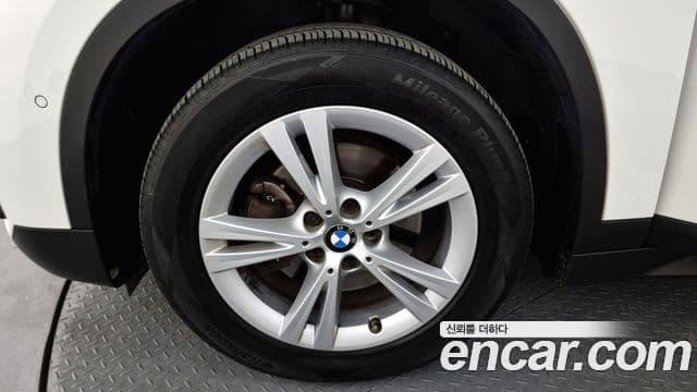 BMW X1 (F48), 2017 все фото