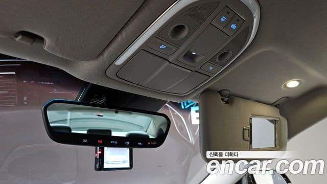 Genesis G80 Premium Luxury, 2019 18