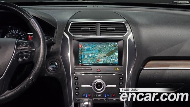 Ford Explorer 5세대, 2018 15