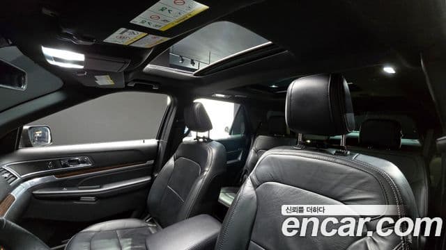 Ford Explorer 5세대, 2018 16