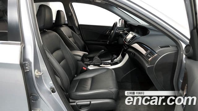 Honda 올뉴어코드 9세대, 2016 11